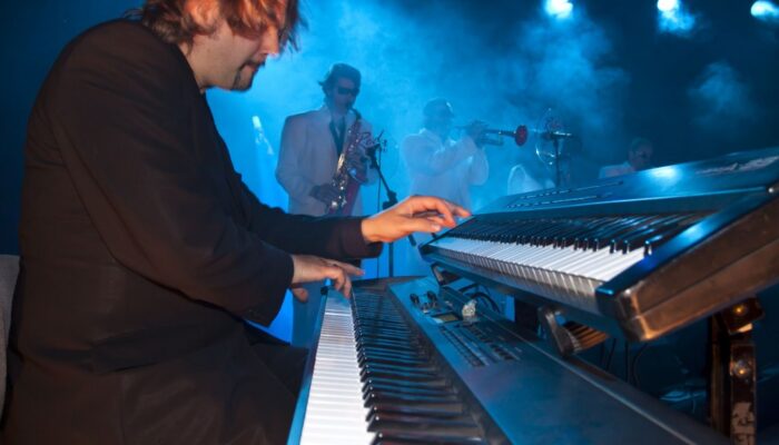 Piano-Teacher-Hastings-G-Blue